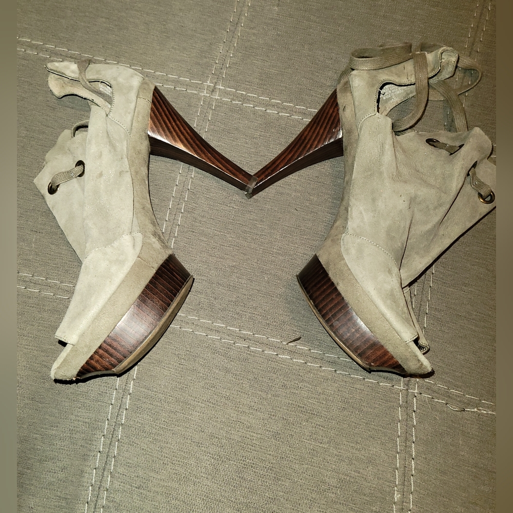 Nine West size 11 in gray